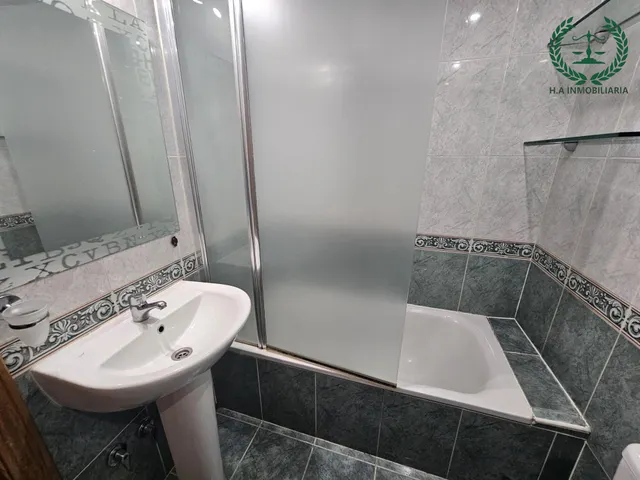 DUPLEX LUMINOSO EN EL MOLAR, CON TRASTERO — 15