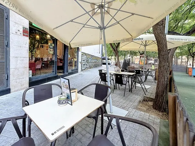 Traspaso bar-cafetería con terraza, Provençals del Poblenou — 31