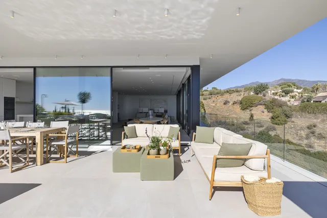 Villa 6 habitaciones 480m² en alquiler - Costa del Sol — 36