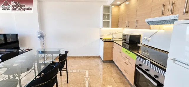 Piso Reformado en Primera Línea de Playa - Benidorm — 4