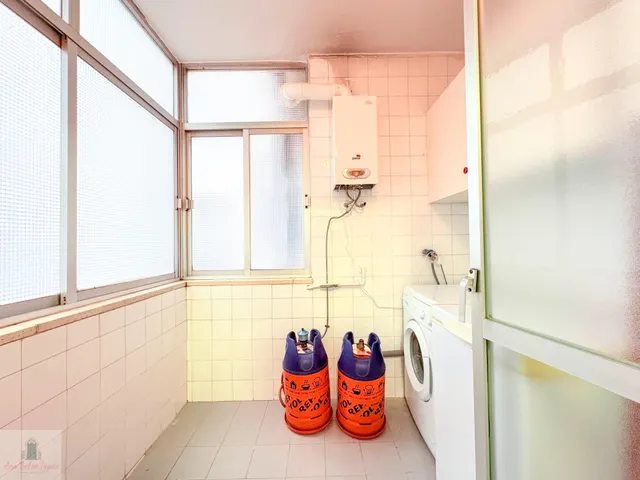 En venta en Valdepasillas, junto a Sinforiano Madroñero — 11