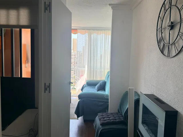 Apartamento reformado con 1 dormitorio en zona Rincon de Loix — 18