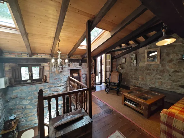 CASA DE PIEDRA EN CARMONA — 13