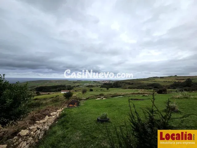 Parcela rústica con vistas al mar en Suances - foto 4