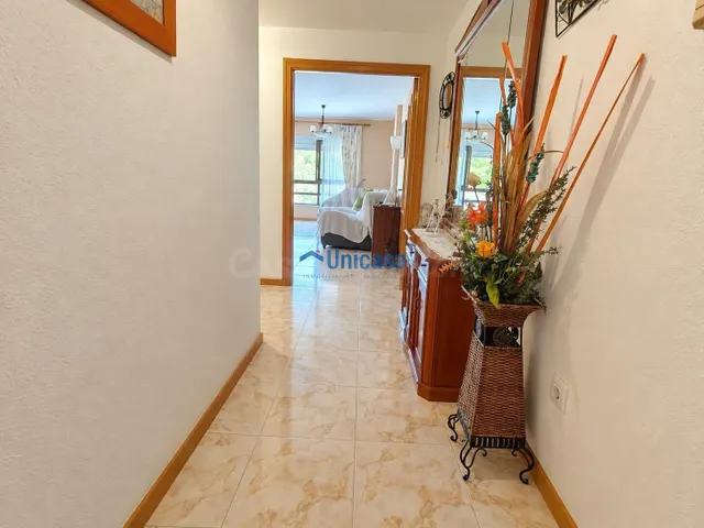 Piso de 3 dormitorios con terraza, patio, garaje y trastero — 2