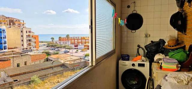 Amplio piso de cuatro dormitorios con vistas a la plaza de toros, las montañas y el mar en Vinaròs — 8