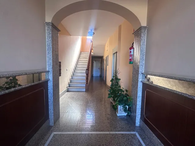PISO EN CALLE CASTELLANA, EN CAMBRE — 31