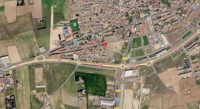 Casa-Chalet en Venta en Carrion De Calatrava Ciudad Real - foto 4