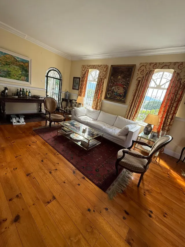 Espectacular vivienda con encanto, amplitud y jardín privado — 47
