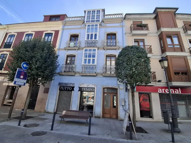 Piso a estrenar de 1 dormitorio con ascensor en el centro de Ribadeo – Cerca de las playas — 2