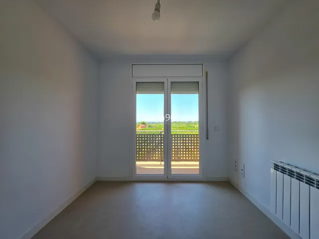 ¡a estrenar! espectacular casa adosada con gran jardín a 20 min de Lleida — 38