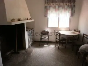 CASA DE PUEBLO — 11
