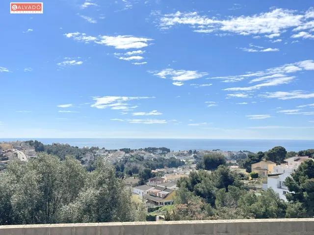 ¡PARCELA URBANA DE 572 M2 EN SEGUR DE CALAFELL CENTRO!