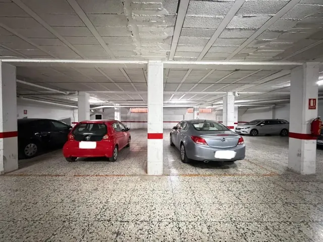 Garaje 32m² en venta - Estacion de autobuses — 2