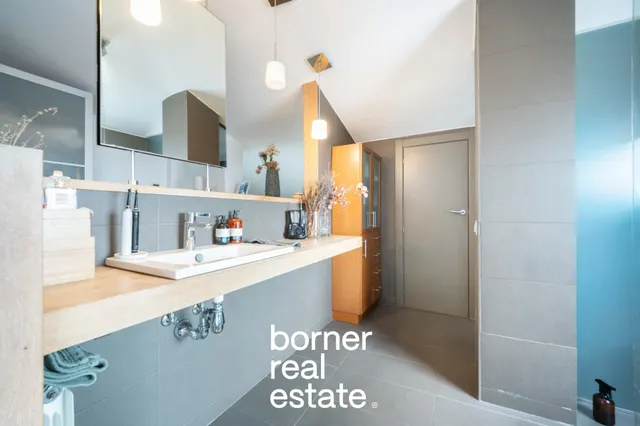 Ático dúplex con gran terraza, piscina y parking en Coll Favà. — 44