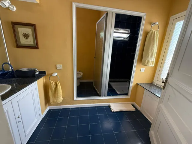 Espectacular vivienda con encanto, amplitud y jardín privado — 25