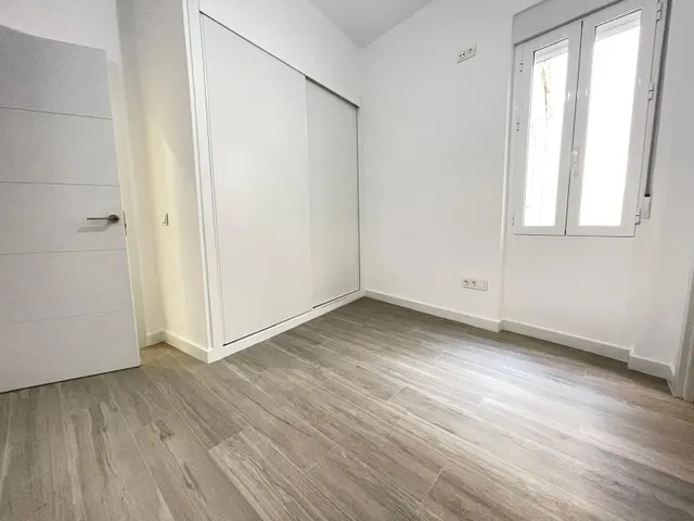 FANTASTICO APARTAMENTO TOTALMENTE REFORMADO A ESTRENAR EN CENTRO HISTORICO DE MALAGA — 26