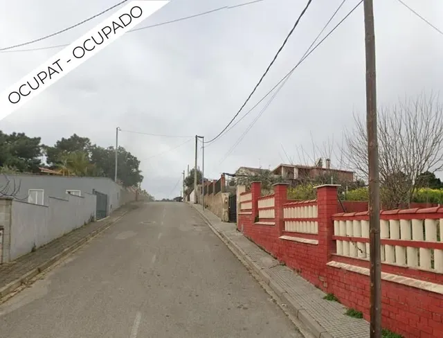 CASA OCUPADA 6 habitaciones, CARRER RETAMA, CAN FORNACA, RIU