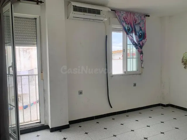 Luminoso piso en el Cairo de 3 dormitorios con ascensor - foto 5