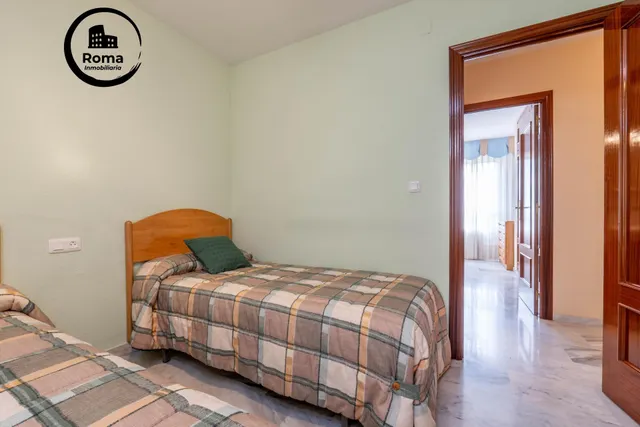 PISO DE 3 DORMITORIOS 2 BAÑOS CON PISCINA, GARAJE Y TERRAZA CON VISTAS DESPEJADAS EN PARQUE NUEVA GRANADA — 48