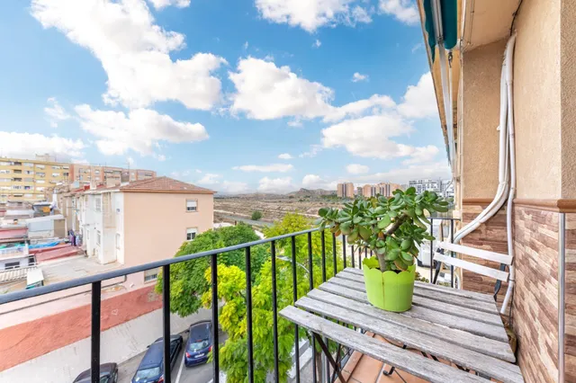 ¡Atención Inversores! Se vende piso de 2 dormitorios alquilado en Ciudad de Asis, Alicante — 7