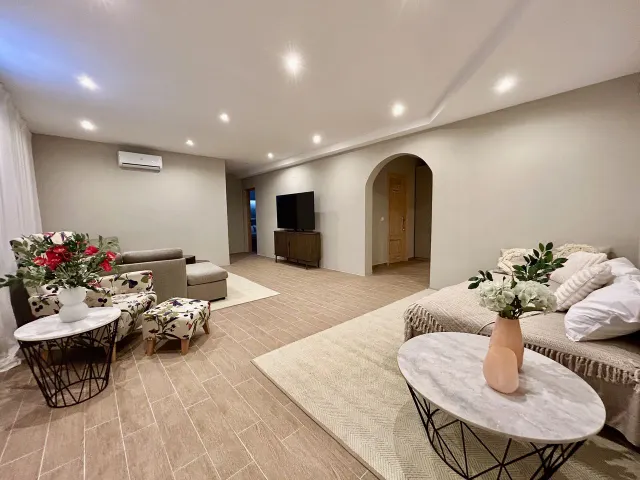 Villa 5 habitaciones 238m² en venta - La Zenia — 33
