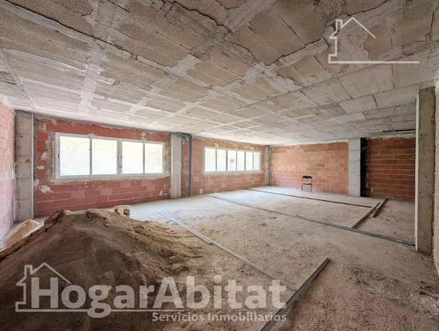 ¡PERFECTO PARA INVERTIR! LOCAL COMERCIAL MUY GRANDE Y BIEN U - foto 5