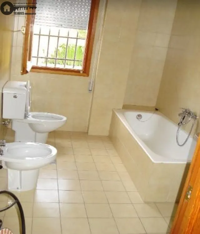 INMOBILIARIA TEJARES VENDE CHALET EN URB. AGUA SOL — 19