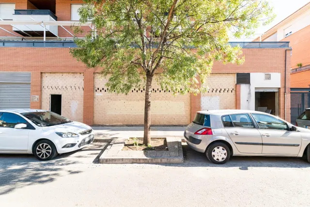 ¡Oportunidad única en el corazón del Zaidín, Granada! — 15