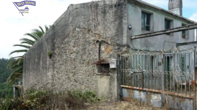 CASA PARA REFORMAR CON TERRENO EN MARROZOS