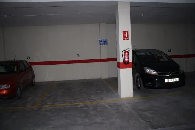 Venta de varias plazas de garaje en Almoradí. — 3