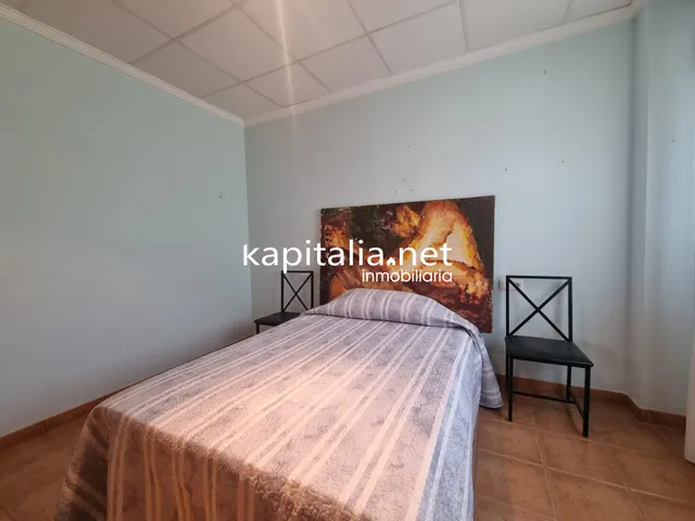 Chalet a la venta en Ontinyent. — 16