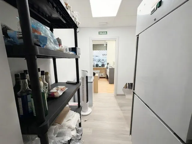 Traspaso de cafeteria - heladeria - yogurteria - zumeria en pleno centro !! excelente oportunidad !! — 12