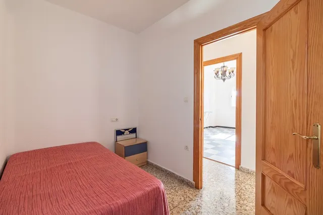 4 dormitorios en el centro de Salobreña — 11