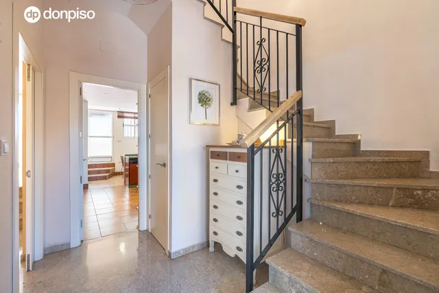 ADOSADA EN URBANIZACIÓN EN HUETOR VEGA — 14