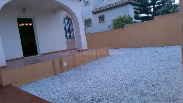 Preciosa esquina en La Zenia - foto 5