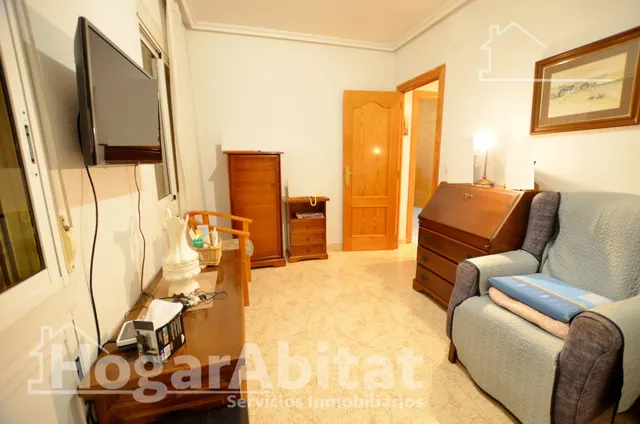 Amplia casa semireformada y amueblada — 30