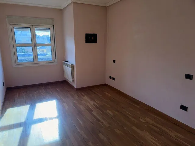VENTA: Amplio Piso Bembibre Centro — 11