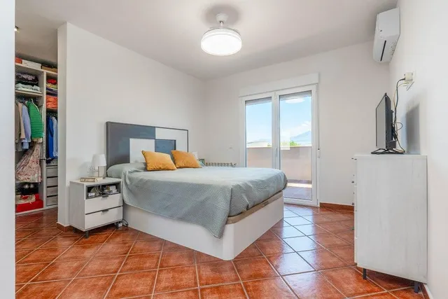 Espectacular casa en Nueva Otura — 28