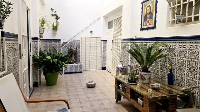 PLANTA BAJA PARA VIVIR TRANQUILO SIN LIOS DE COMUNIDADES — 2