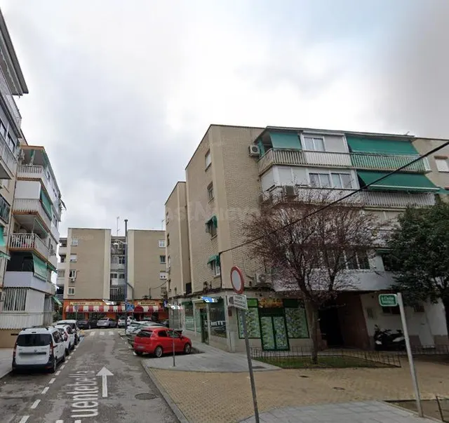 VIVIENDA EN PARLA