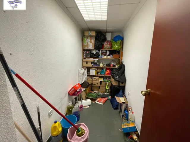 OFICINA EN PLENO CENTRO. — 12