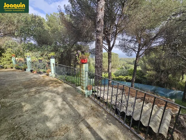 ESTUPENDA PARCELA EN LAS SIETE FINCAS. - foto 4