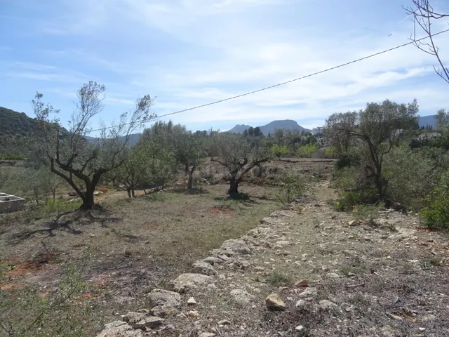 Casa de campo a reformar en Alcalali — 2
