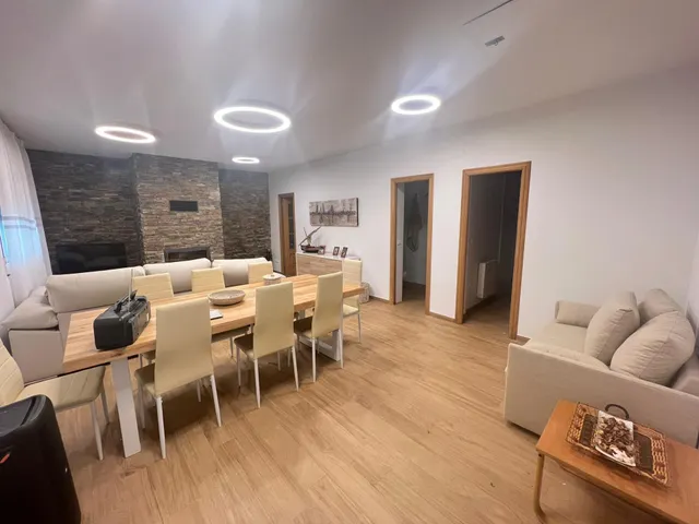 ESPECTACULAR FINCA CON CHALET A 5 MIN DE PONFERRADA — 36