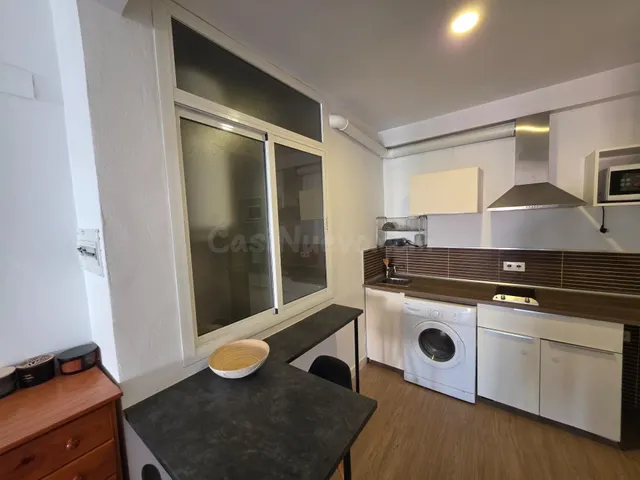 EXCLUSIVO ÁTICO CON TERRAZA DE ESQUINA ENTRE FERIA Y ALAMEDA - foto 4