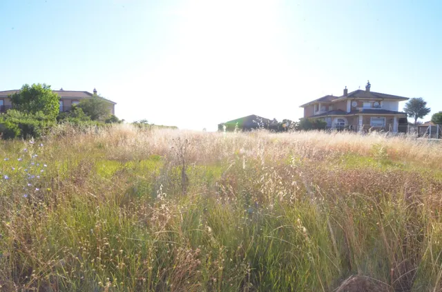 Urbis te ofrece un terreno en venta Urbanización Las Cecilias, Castellanos de Villiquera, Salamanca. — 6