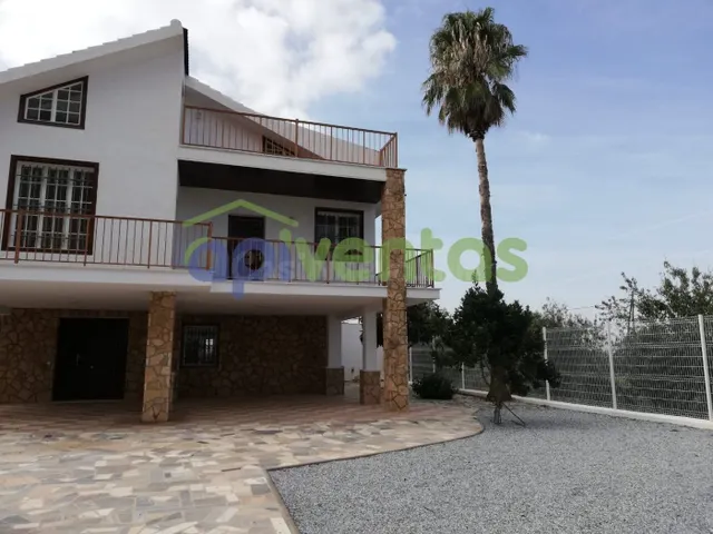 Chalet Carretera De Aguilas Purias - foto 2