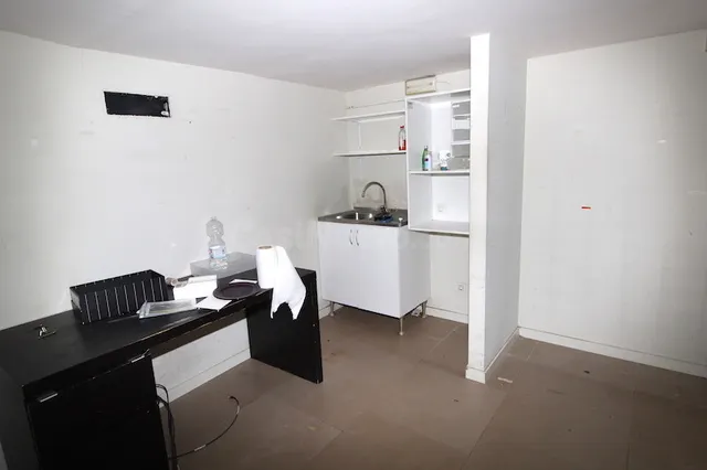 Local comercial 100m² en alquiler - Marbella - foto 2