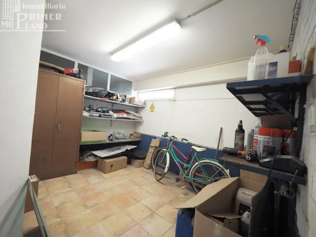 Amplia Nave Industrial en Tomelloso - Oportunidad Única por €650,000 — 21